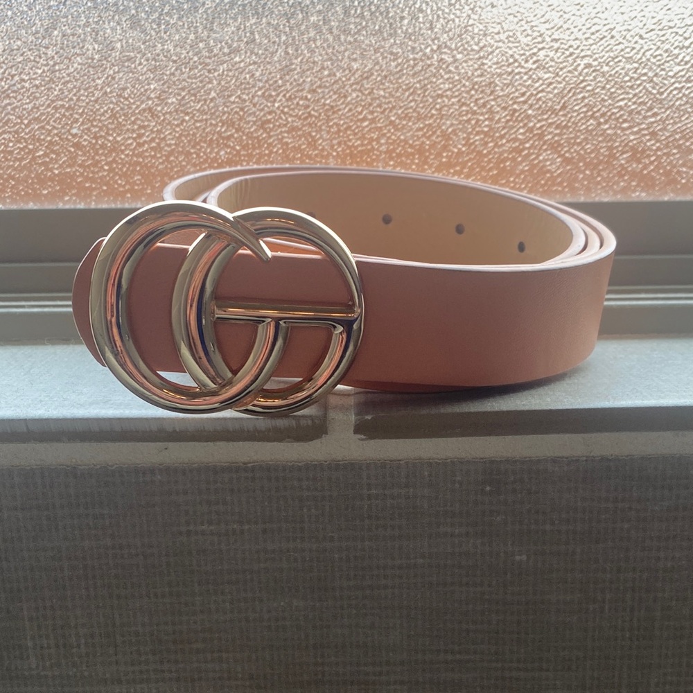 Fashion Pink and Gold Leather Belt with Iconic Buckle. 43 inches long